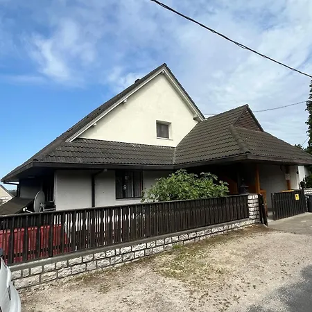 Kristaly Apartmanhaz