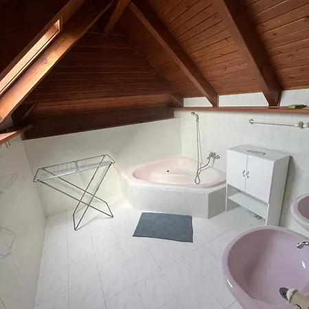 דירה Kristaly Apartmanhaz *