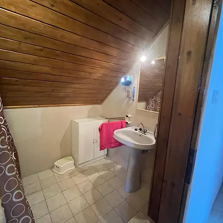 Kristaly Apartmanhaz דירה