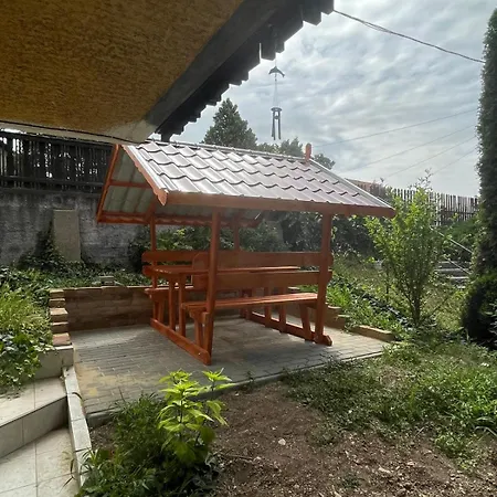 Kristaly Apartmanhaz