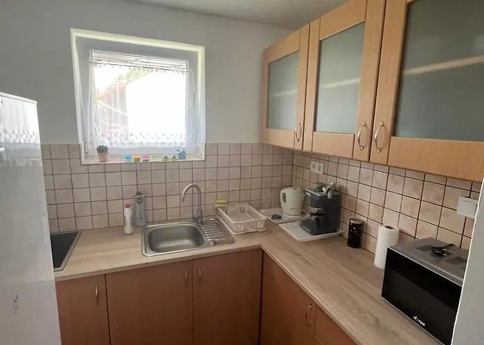 דירה Kristaly Apartmanhaz *