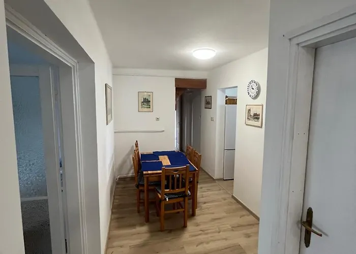 Apartamento Kristály